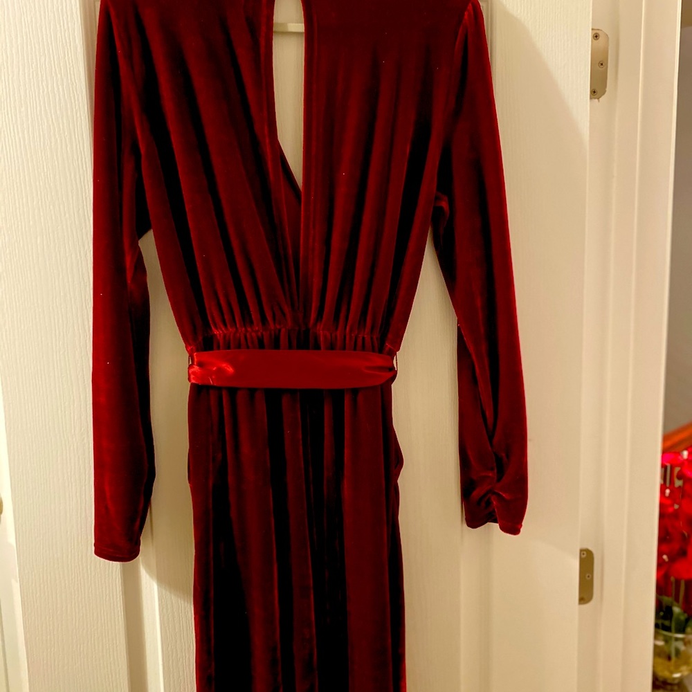 Jumpsuit, Burgundy color. Perfect for the holidays